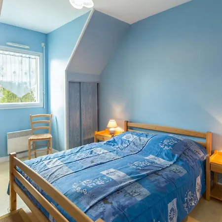 Nyaraló Maison Familiale Avec Jardin Et Terrasse A *